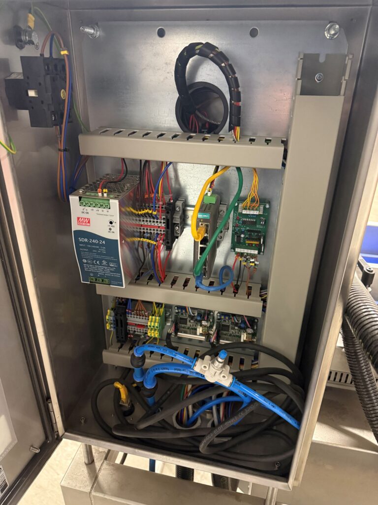 2017 VWS Nederland Top/Base etiketteermachine – foto 1