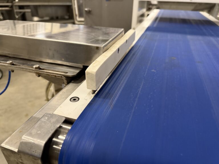 Goring Kerr Metalldetektor mit Transportband – Foto 5