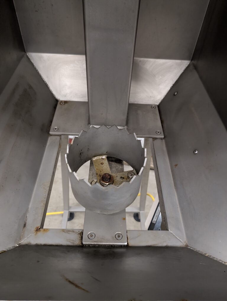 Pneumatic cabbage corer – photo 3