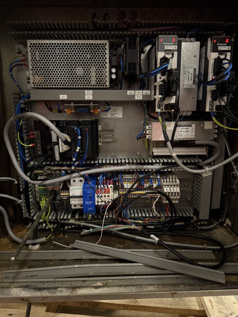 Marel Etikettiermaschine für Ober- und Unteretikett – Foto 6