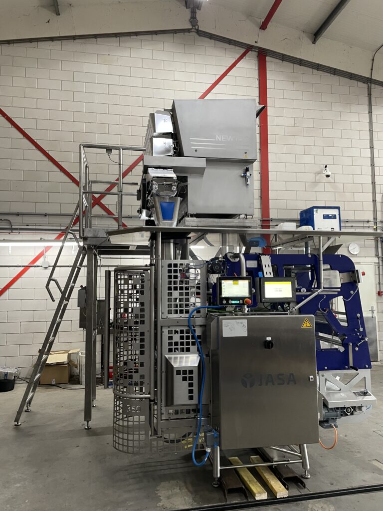 Volautomatische wortellijn met Newtec-weger en Jasa-verpakker – foto 8