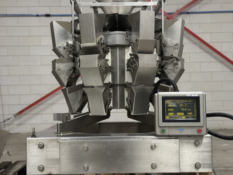 Front view of the Yamato ADW-408 with weigh hoppers and memory hoppers