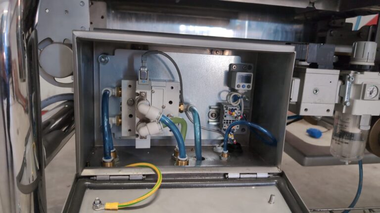 2015 Ishida IX-EN-2493-S X-ray inspection system – photo 41