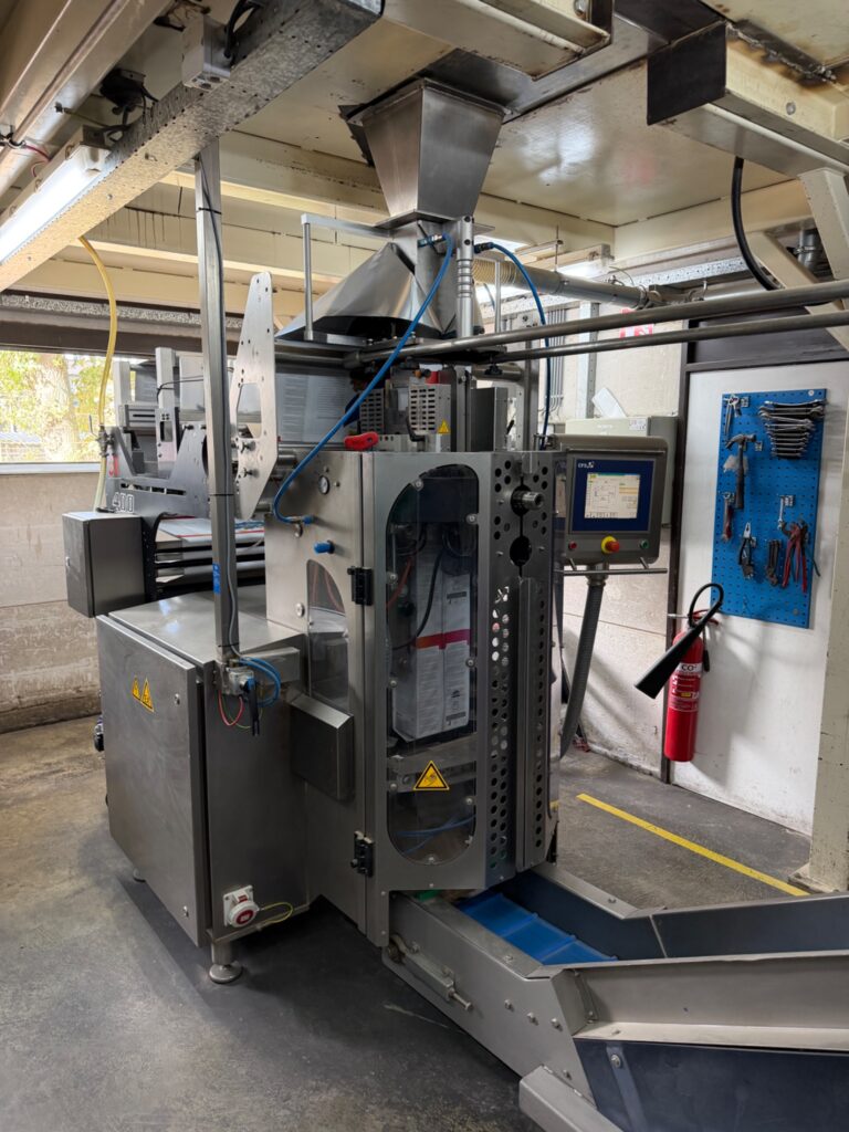 Complete weighing, packaging and case packing line with Yamato and GEA SmartPacker SX400 – photo 28